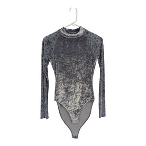 30013 Wavvy Velvet Bodysuit + Flare Leg Pant Set Gray size XSmall dance sporty